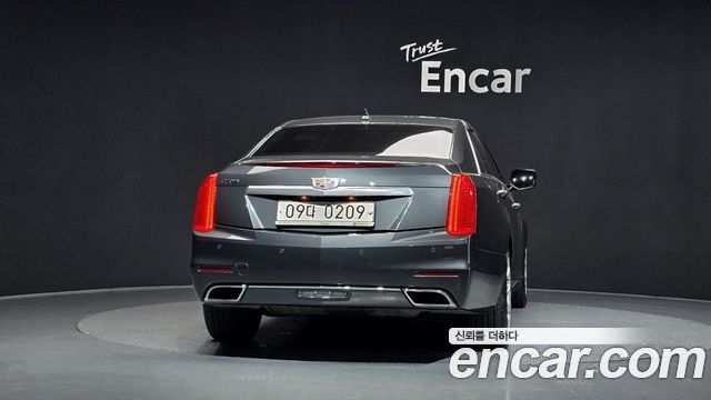 Cadillac CTS 2.0 Luxury — пробег 92 075 км
