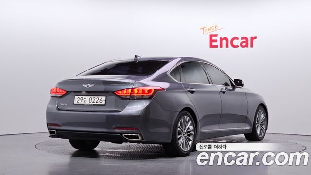 Hyundai Genesis из Кореи Encar