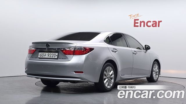 Lexus ES из Кореи Encar