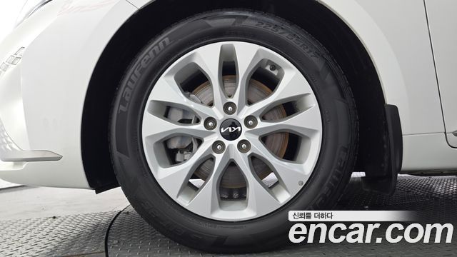 Kia K8 из Кореи Encar