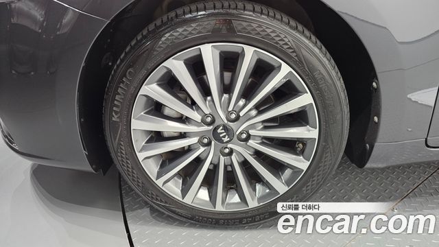 Kia K7 из Кореи Encar