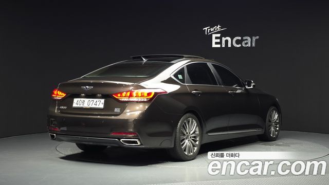 Hyundai Genesis из Кореи Encar