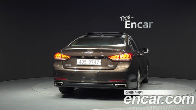Hyundai Genesis из Кореи Encar