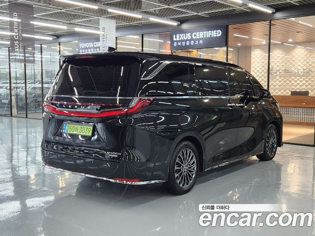 Lexus LM из Кореи Encar