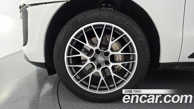 Porsche Macan из Кореи Encar