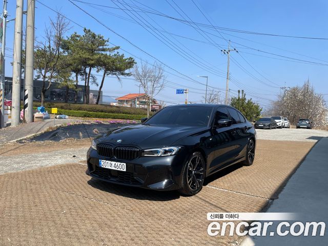 BMW 3-Series 320i M Sport — пробег 5 300 км — фото 2 из 5