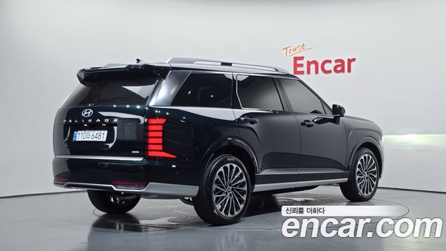 Hyundai Palisade HEV 2.5T 4WD 7-Seater Calligraphy — пробег 5 767 км — фото 2 из 5