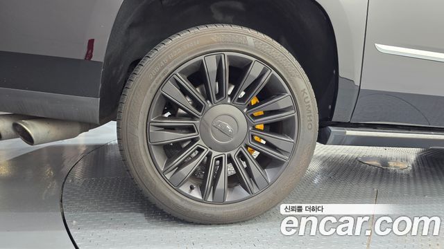 Cadillac Escalade 6.2 4th — пробег 102 904 км