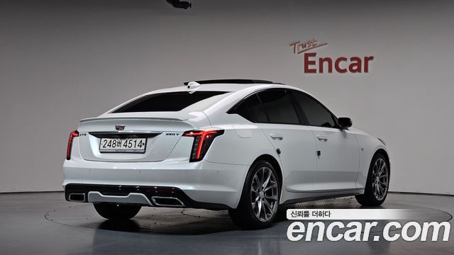Cadillac CT5 2.0 Sport — пробег 34 383 км