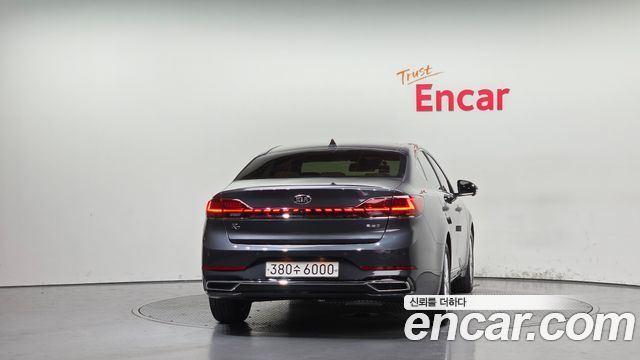 Kia K7 из Кореи Encar