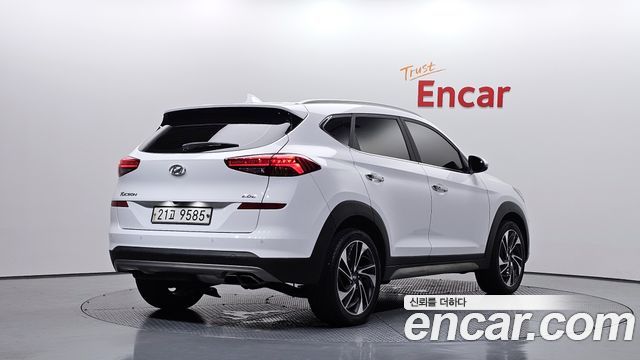 Hyundai Tucson из Кореи Encar