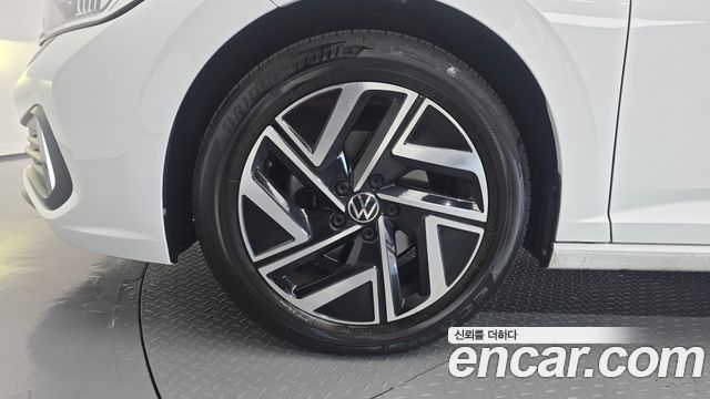 Volkswagen Jetta 1.5 TSI Prestige — пробег 18 347 км — фото 5 из 5