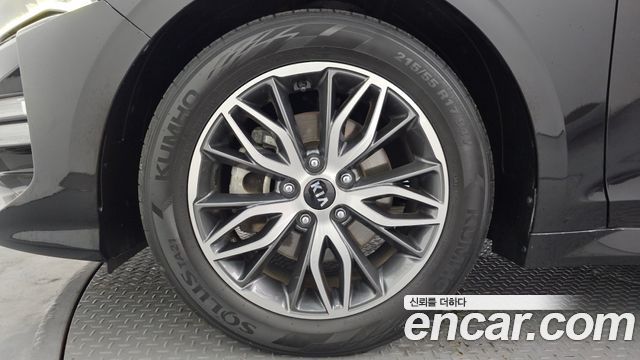 Kia K5 из Кореи Encar
