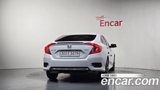 Honda Civic 1.5 10th — пробег 23 714 км