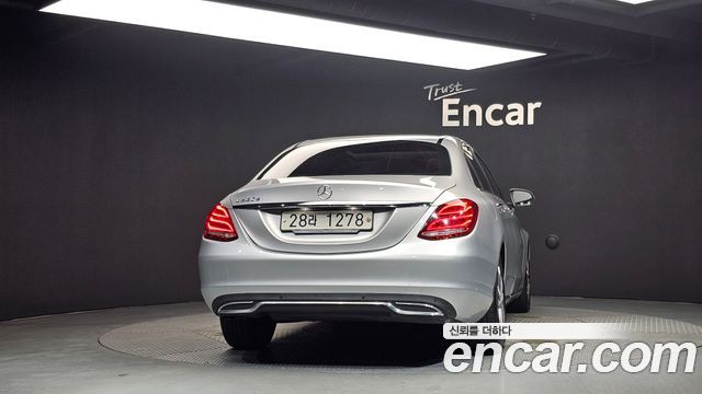 Mercedes-Benz C-Class из Кореи Encar