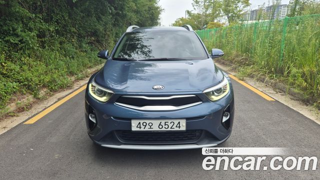 Kia Stonic 1.4 Trendy — пробег 69 950 км — фото 2 из 5