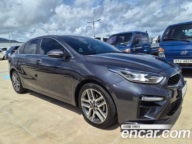 Kia K3 из Кореи Encar