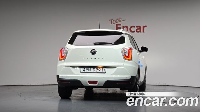 Ssangyong TIBOLI из Кореи Encar