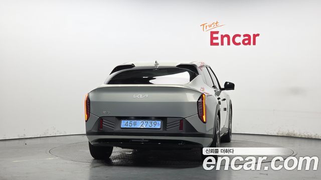 Kia EV4 из Кореи Encar