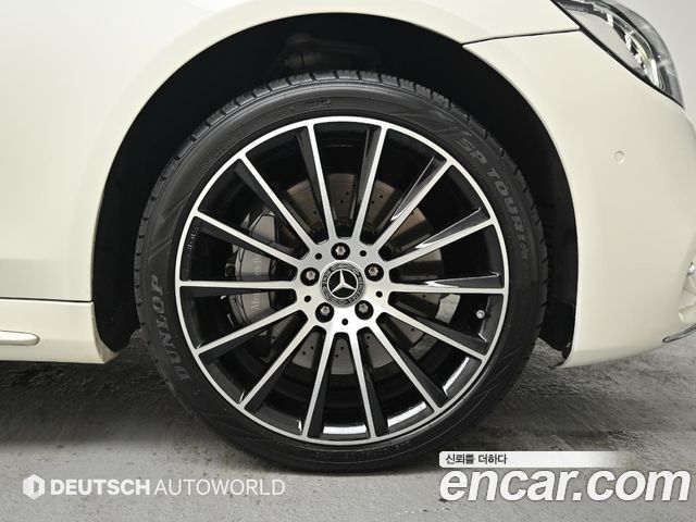 Mercedes-Benz S-Class S560L 4MATIC — пробег 66 624 км