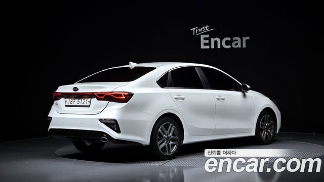 Kia K3 из Кореи Encar
