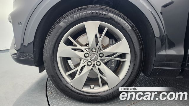 Genesis GV70 из Кореи Encar