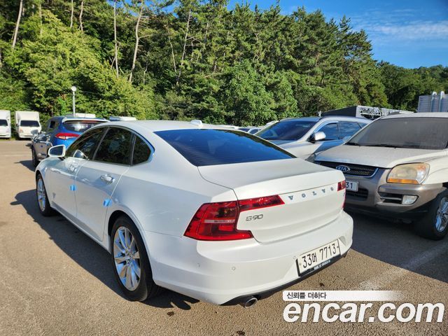 Volvo S90 из Кореи Encar