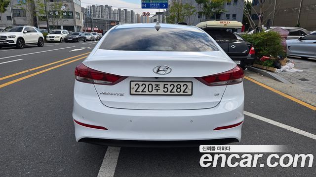 Hyundai AVANTE из Кореи Encar