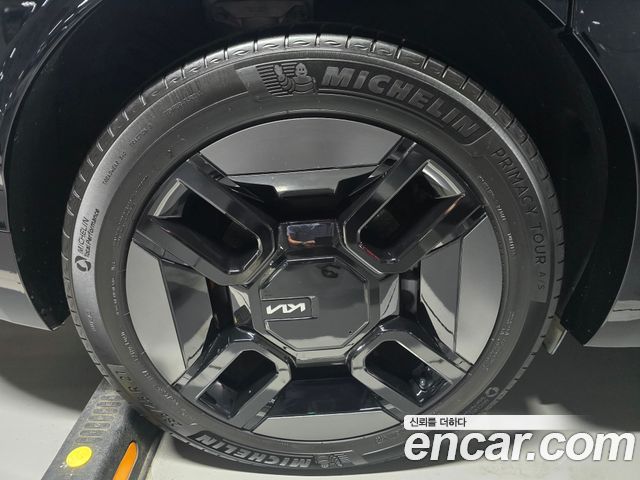 Kia EV9 из Кореи Encar