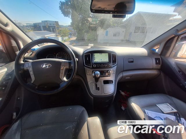 Hyundai Starex 11-Seater Wagon Modern — пробег 200 000 км — фото 5 из 5