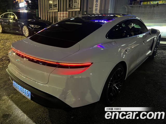 Porsche Taycan Base — пробег 23 000 км — фото 5 из 5