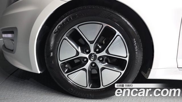 Kia K5 из Кореи Encar