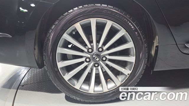 Kia K7 из Кореи Encar