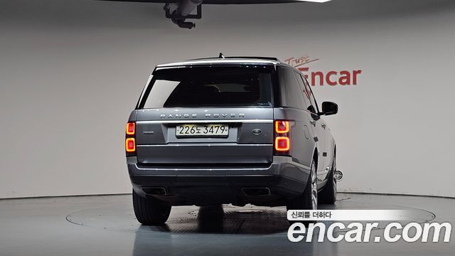 Land Rover Range Rover 4.4 SDV8 AB DIESEL — пробег 115 386 км