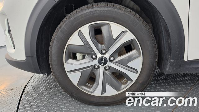 Kia Niro из Кореи Encar