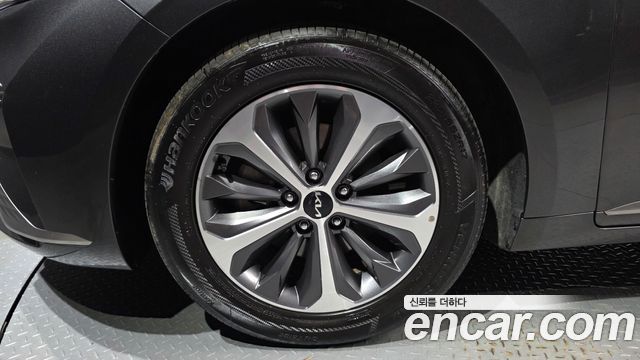Kia K8 из Кореи Encar