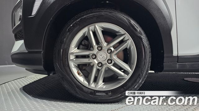 Hyundai Kona из Кореи Encar