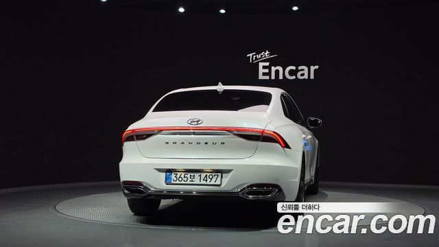 Hyundai Grandeur из Кореи Encar