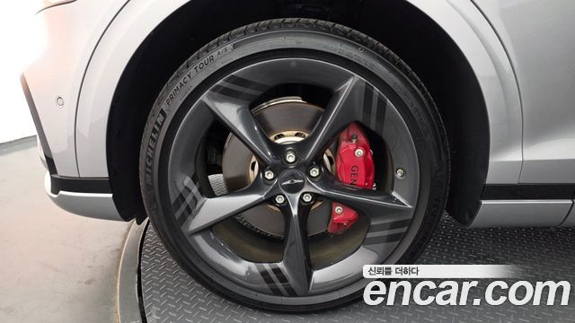 Genesis GV70 из Кореи Encar