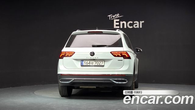 Volkswagen Tiguan 2.0 TDI 4Motion Prestige — пробег 54 773 км — фото 4 из 5
