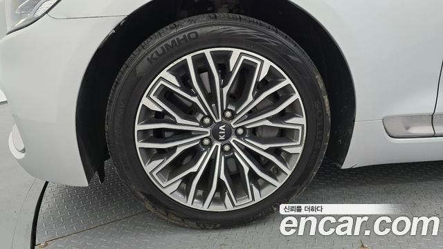 Kia K9 из Кореи Encar