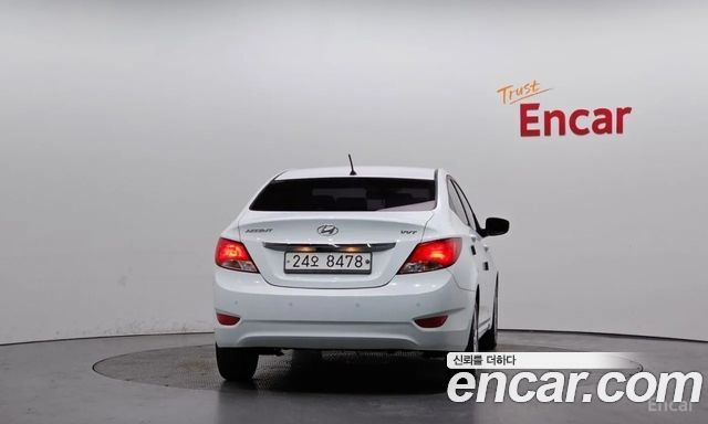 Hyundai Accent 1.4 VVT Modern — пробег 124 184 км — фото 4 из 5