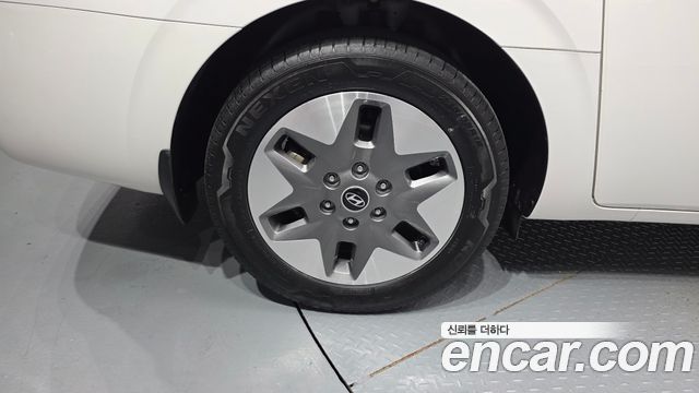 Hyundai Staria из Кореи Encar