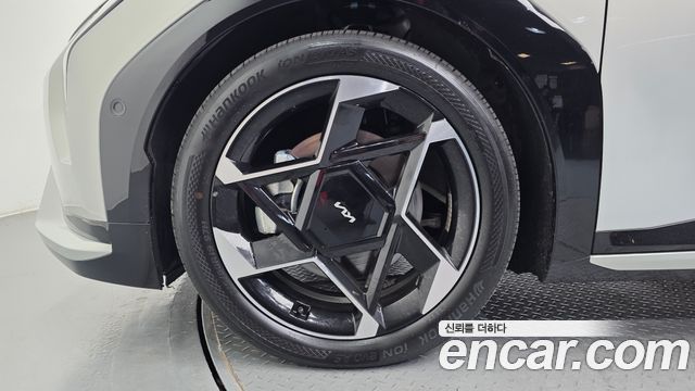 Kia EV4 из Кореи Encar
