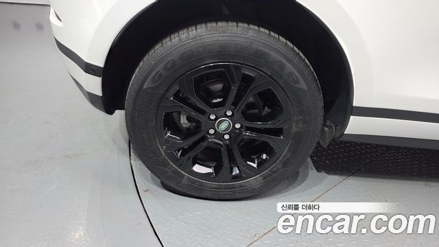 Land Rover Range Rover Evoque D150 S — пробег 77 290 км