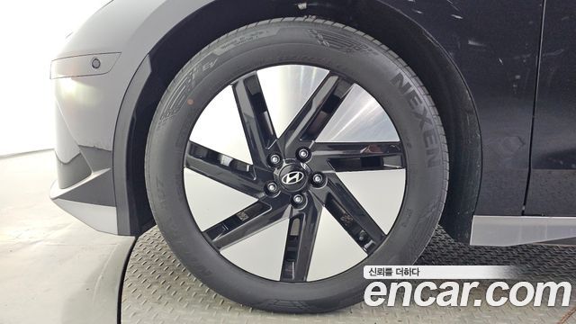 Hyundai Ioniq6 Long Range AWD Prestige — пробег 44 008 км — фото 5 из 5