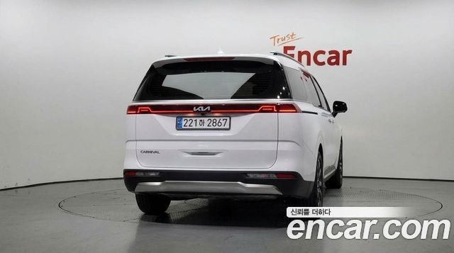 Kia Carnival из Кореи Encar