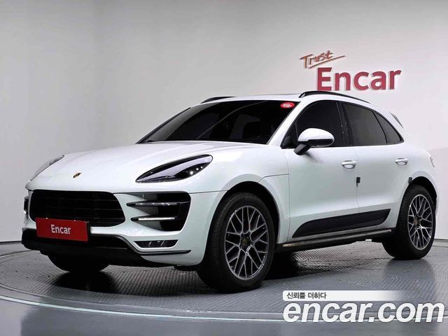 Porsche Macan из Кореи Encar