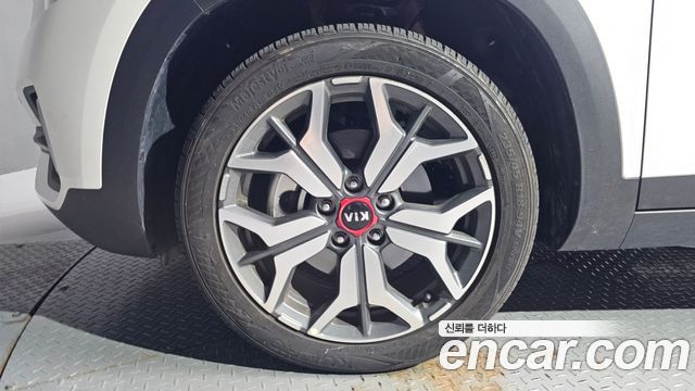 Kia Seltos из Кореи Encar