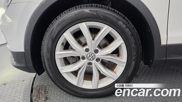 Volkswagen Tiguan из Кореи Encar